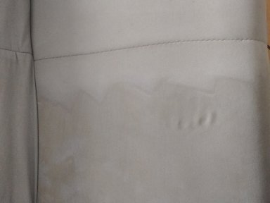 Kanapa w trakcie prania