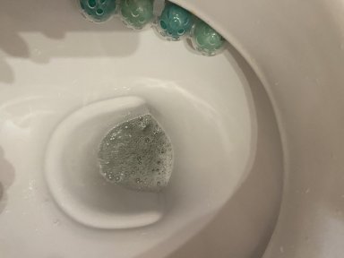 Sprzątane mieszkanie przed i po